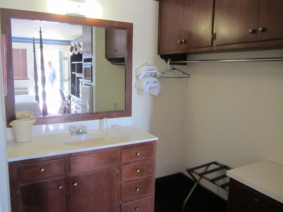 Warrick Plaza Inn Plainview Номер фото